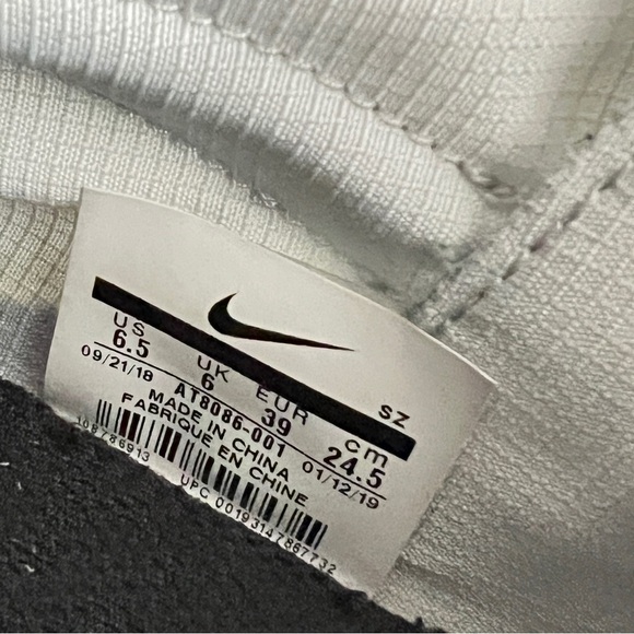 Nike Air Fear Of God Moccasin Pure Platinum / Black-Sail Men’s 6.5 Women’s 8 - Picture 6 of 9